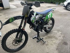 HUSQVARNA FC250