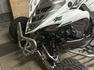 ② YAMAHA RAPOTOR 700