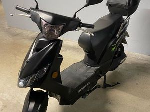 SCOOTER ELECTRIQUE ARCHOS X3