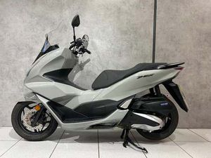 USED HONDA PCX 125 FOR SALE IN HULL