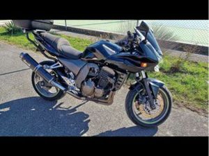 MOTO KAWASAKI Z 750 S