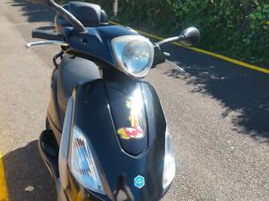 VEND SCOOTER PIAGGIO 125 FLY