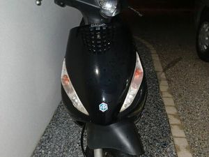 SCOOTER ZIP 50 2T
