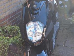 LEUKE SYM SYMPLY50 MET BLAUW KENTEKEN — SCOOTERS | SYM — MARKTPLAATS