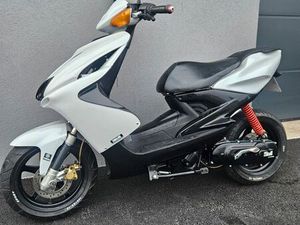 YAMAHA NITRO AEROX