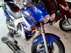 MOTO YAMAHA 125