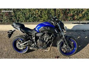 YAMAHA MT07