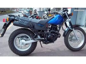 YAMAHA 125 TW