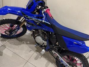 85 YZ