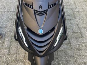 ② ZIP 4T NON ÉCHANGÉ !