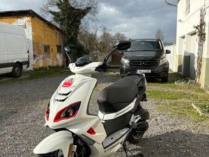 PEUGEOT SPEEDFIGHT4 2T