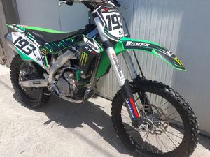 KAWASAKI KX KX250F →