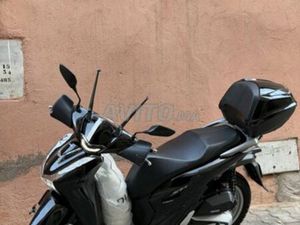 SH 150I IMPORTÉE NEUVE