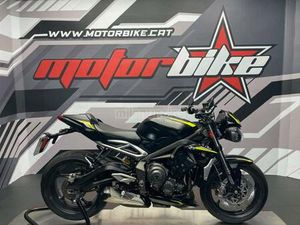 TRIUMPH - STREET TRIPLE