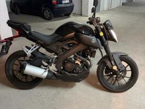 YAMAHA - MT 125