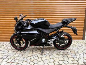 YAMAHA YZF-R125