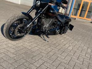 HARLEY DAVIDSON BREAKOUT CVO PRO STREET