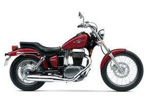 2015 SUZUKI BOULEVARD S40