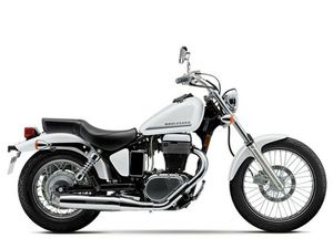 2016 SUZUKI BOULEVARD S40
