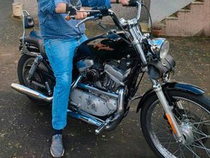 HARLEY DAVIDSON SPORTSTER 884 XL