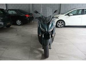 YAMAHA XMAX 250 ABS