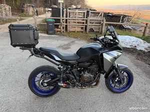 YAMAHA TRACER 700 – 2024 – ÉTAT IMPECCABLE – ÉQUIPÉE
