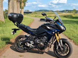YAMAHA TRACER 900
