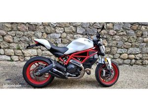 MOTO DUCATI MONSTER 797