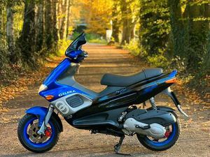 ② GILERA RUNNER 180 CC SP DD DG 8800KM
