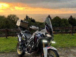 HONDA CRF1000L AFRICA TWIN