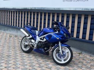 ÉCHANGE CONTRE VOITURE