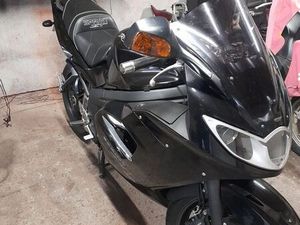 TRIUMPH SPRINT 1050 ST ABS