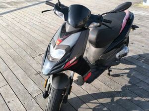 APRILIA SR 50