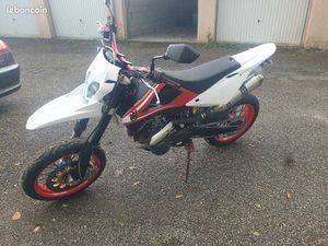 HUSQVARNA SUPERMOTARD 610IE