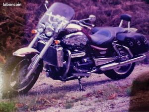 VENTE TRIUMPH ROCKET 3
