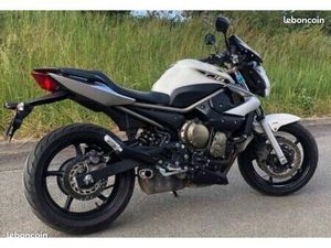 YAMAHA XJ600