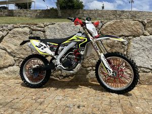 SUZUKI RMZ 250 MATRICULADA FORMARIZ E FERREIRA