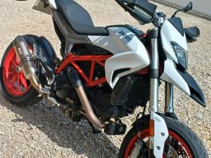 DUCATI HYPERMOTARD 939