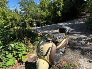 GRANDE RETRO 50 CC – 4-ТАКТОВ, ИКОНОМИЧЕН СКУТЕР С. ВЪРБОВКА