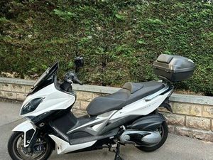 KYMCO XCITING 400 – FULL ÉQUIPÉ