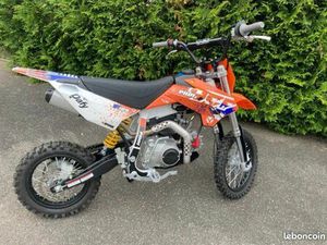 125 YCF PILOTE 2022 NEUVE