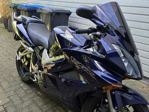 HONDA VFR 800 BLAUW