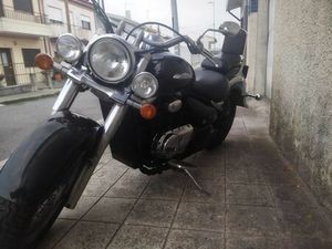 SUZUKI INTRUDER VOLUSIA 800 ERMESINDE
