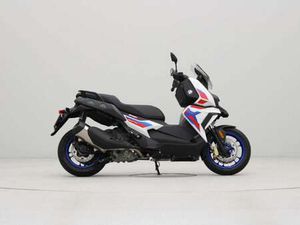 BMW C 400 X STIJLVARIANT SPORT WIT