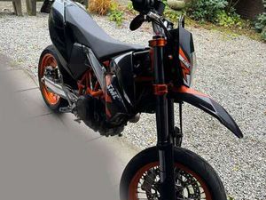 KTM 690 SMC SMC ORANJE