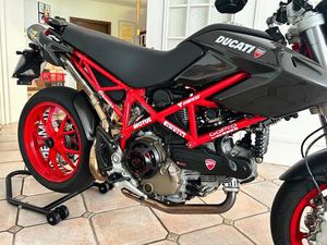 DUCATI HYPERMOTARD 1100