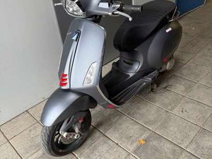 VESPA SPRINT 50 GRIJS