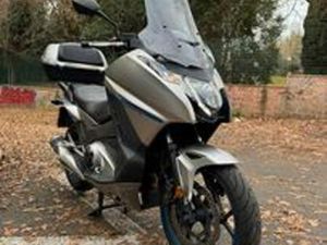 HONDA INTEGRA S 750 DCT