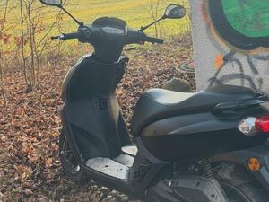 MOTORROLLER PEUGEOT KISBEE