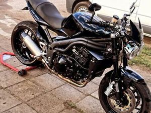 TRIUMPH SPEED TRIPLE 1050 SUWALKI
